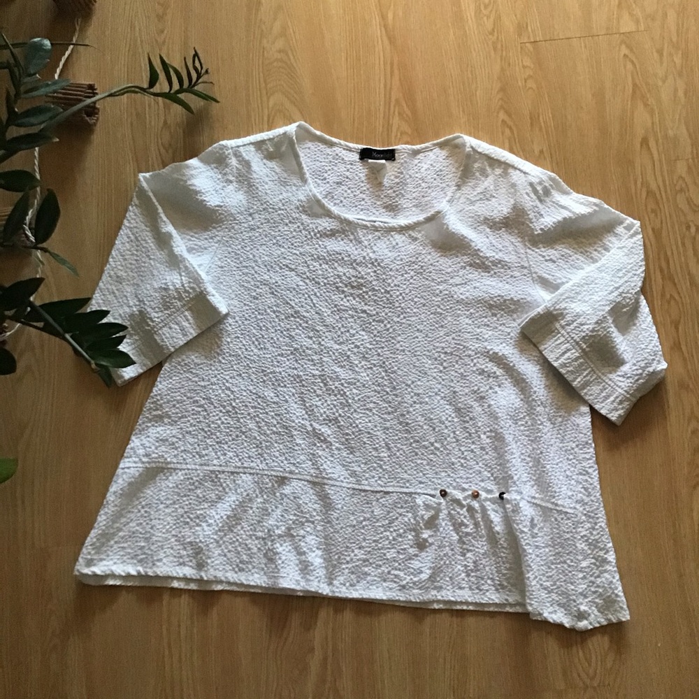 Moonlight textured half sleeve trapeze top